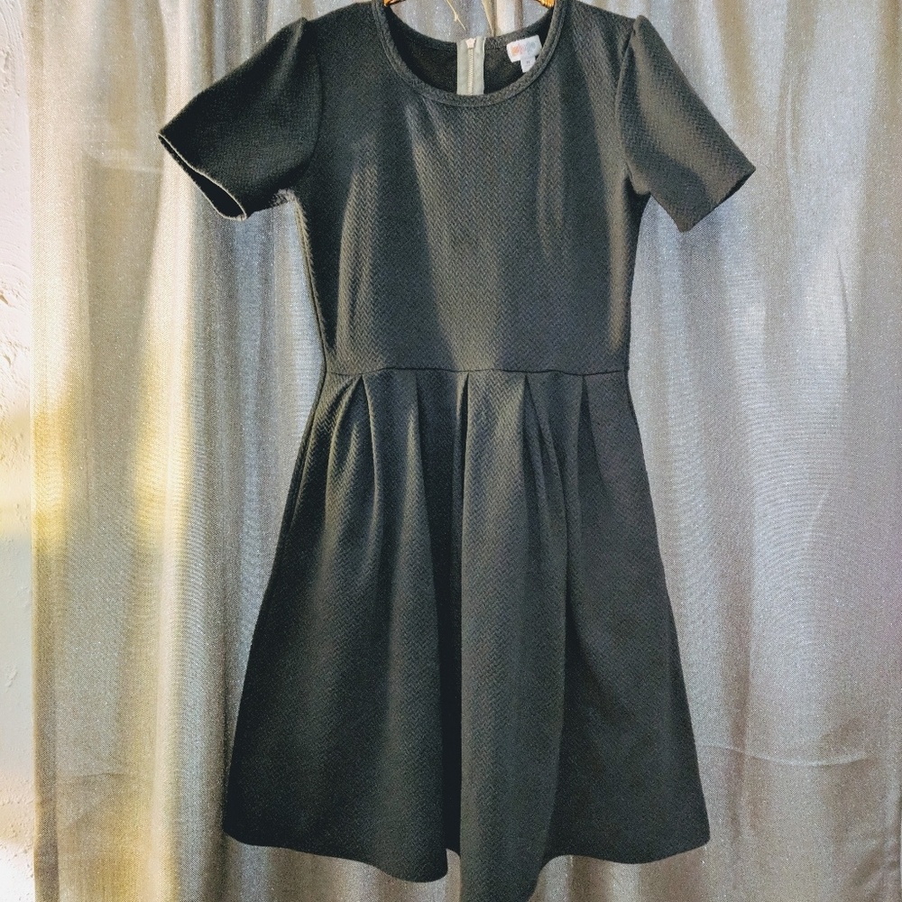 👗Lularoe Amelia Dress